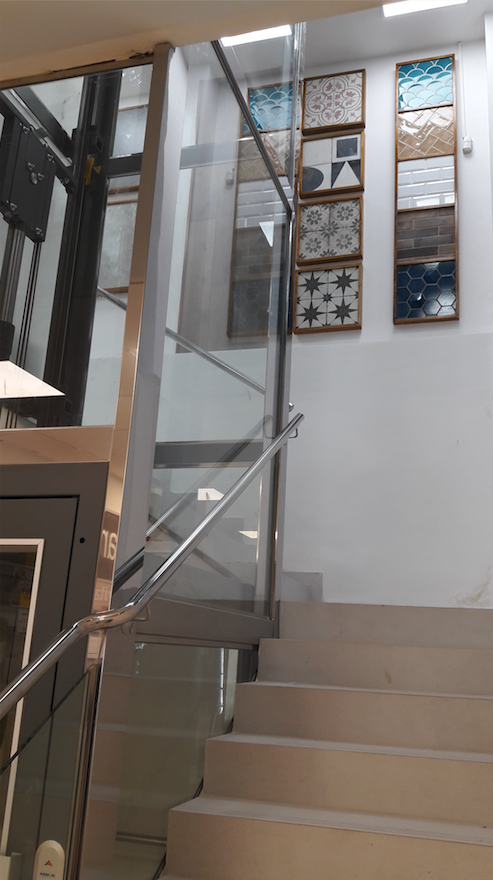 Installaci ascensor domestic lift PEV